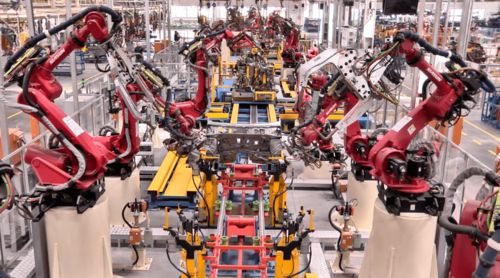 聚焦主業，華晨能否重回主賽道？